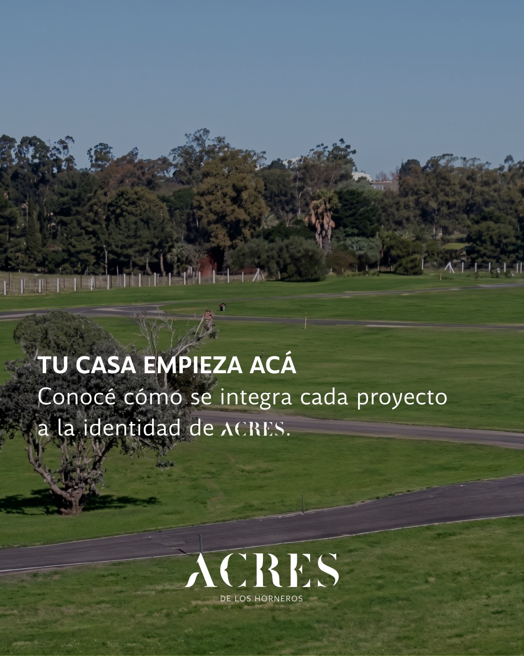 Una casa propia, dentro de una identidad compartida. 🌿 En Acres, cada proyecto se piensa de forma integral: arquitectura, jardín, paisajismo y entorno conviven bajo criterios que buscan preservar la armonía del barrio. El resultado: libertad para proyectar tu casa, dentro de un entorno cuidado y pensado como un conjunto. 📍 Inicio de Camino de los Horneros
📐 Lotes desde 800 m²
💰 Desde USD 150.000
🏦 Financiación bancaria disponible Tu búsqueda termina en Acres. 📲 ¡Contactanos para brindarte toda la información! 094 464 351